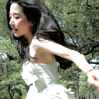 神秘裸女
